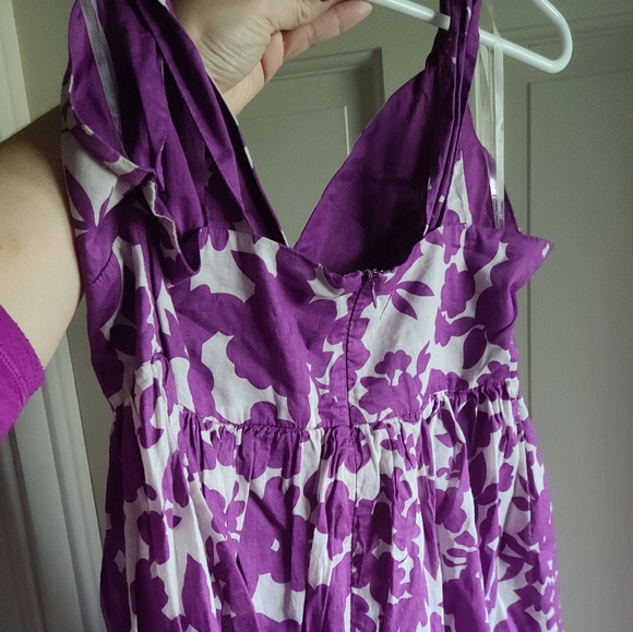 Purple floral dress, lightweight pockets L EUC - Picture 2 of 3
